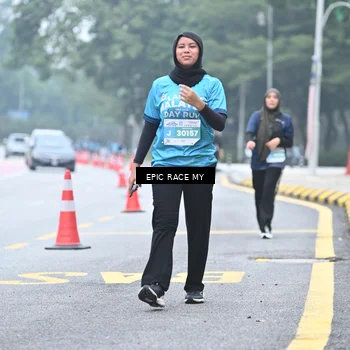 Runner Photo 7038112