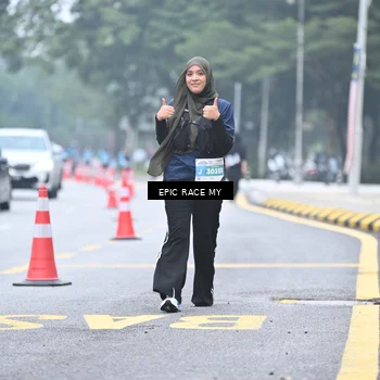 Runner Photo 7038118