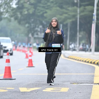 Runner Photo 7038119