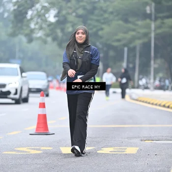 Runner Photo 7038122