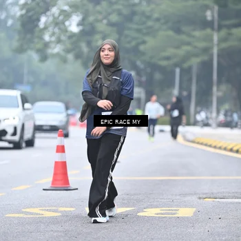 Runner Photo 7038123