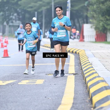Runner Photo 7038163