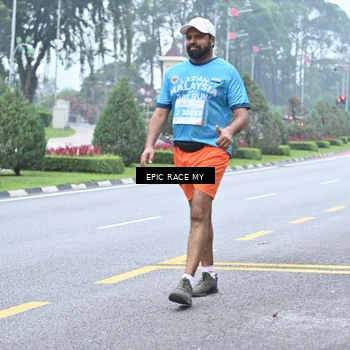 Runner Photo 7038188