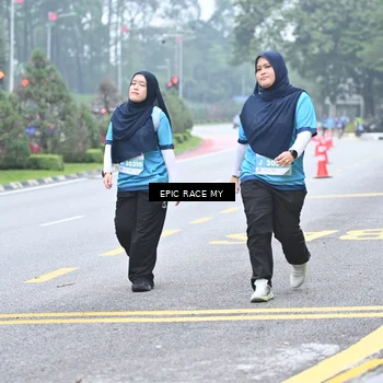 Runner Photo 7038204
