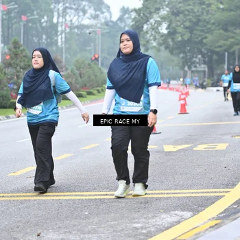 Runner Photo 7038206