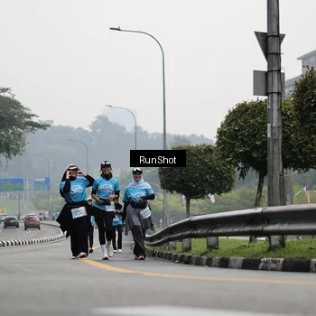Runner Photo 7038236