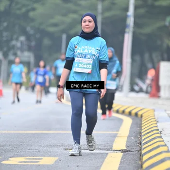 Runner Photo 7038244