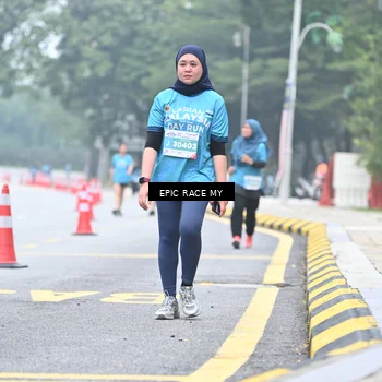 Runner Photo 7038252