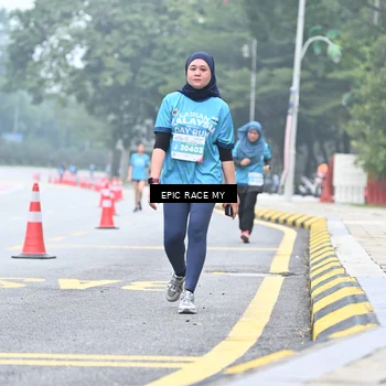 Runner Photo 7038253