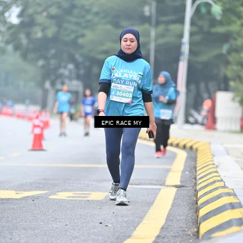 Runner Photo 7038259