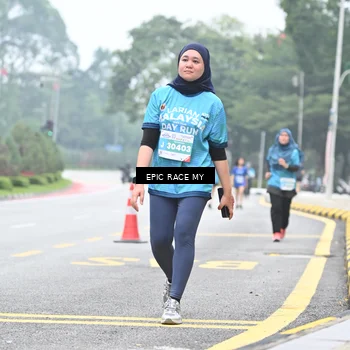 Runner Photo 7038260