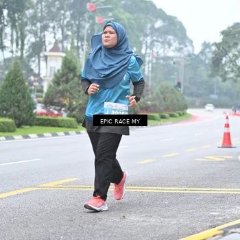 Runner Photo 7038271
