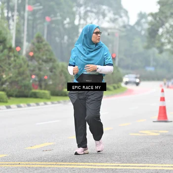 Runner Photo 7038291