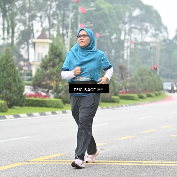 Runner Photo 7038295