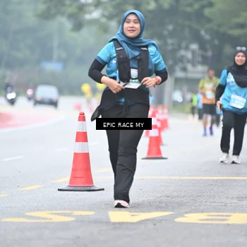 Runner Photo 7038311