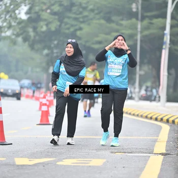 Runner Photo 7038327