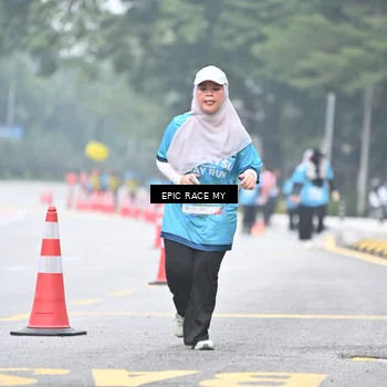 Runner Photo 7038371