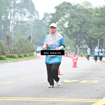 Runner Photo 7038386