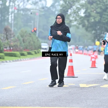 Runner Photo 7038390