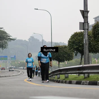 Runner Photo 7038408