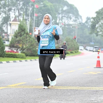 Runner Photo 7038417