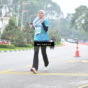 Runner Photo 7038419