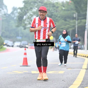 Runner Photo 7038431