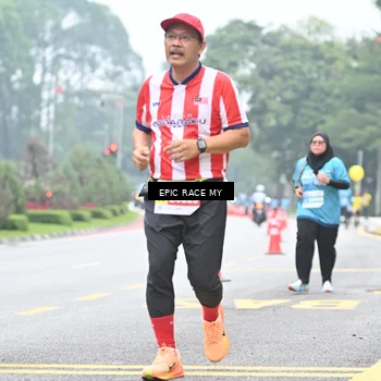 Runner Photo 7038432