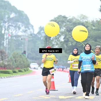 Runner Photo 7038462