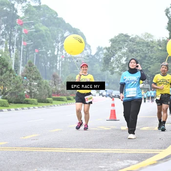 Runner Photo 7038465