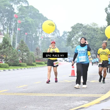 Runner Photo 7038466