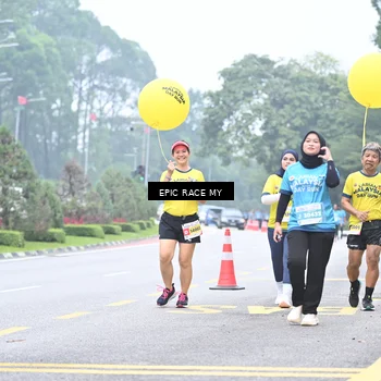 Runner Photo 7038467