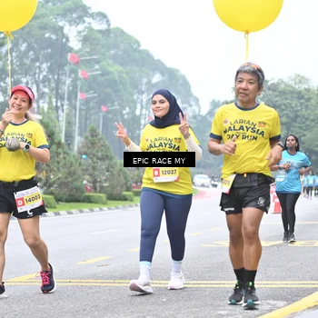 Runner Photo 7038489