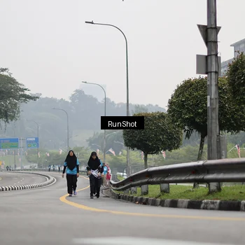 Runner Photo 7038494
