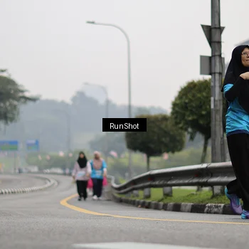 Runner Photo 7038499