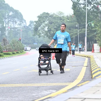Runner Photo 7038501