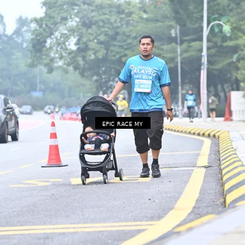 Runner Photo 7038502