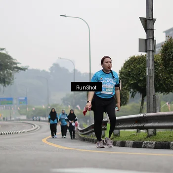 Runner Photo 7038511