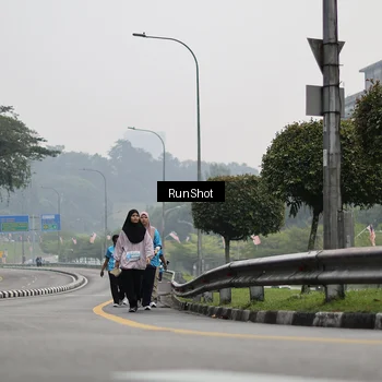 Runner Photo 7038528