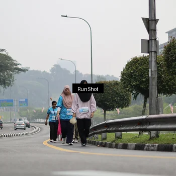 Runner Photo 7038530