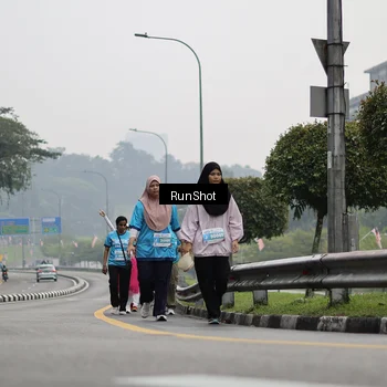 Runner Photo 7038534