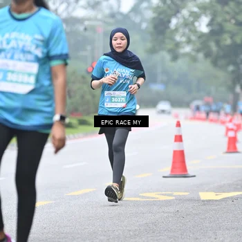 Runner Photo 7038544
