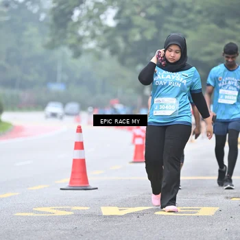 Runner Photo 7038561