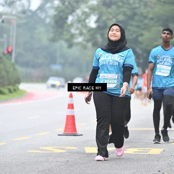 Runner Photo 7038564