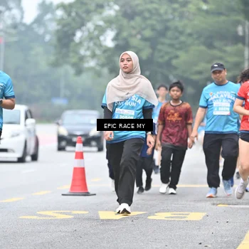 Runner Photo 7038618
