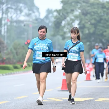 Runner Photo 7038630
