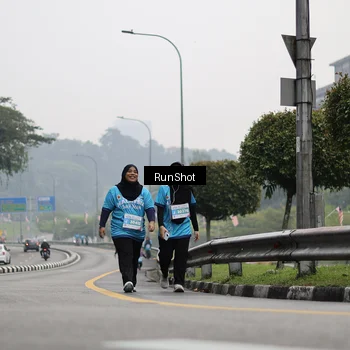 Runner Photo 7038662