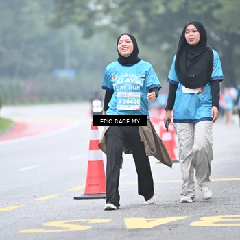 Runner Photo 7038700
