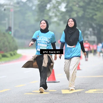 Runner Photo 7038707