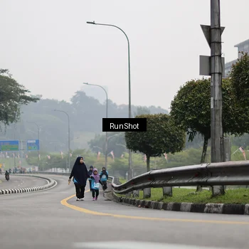 Runner Photo 7038710